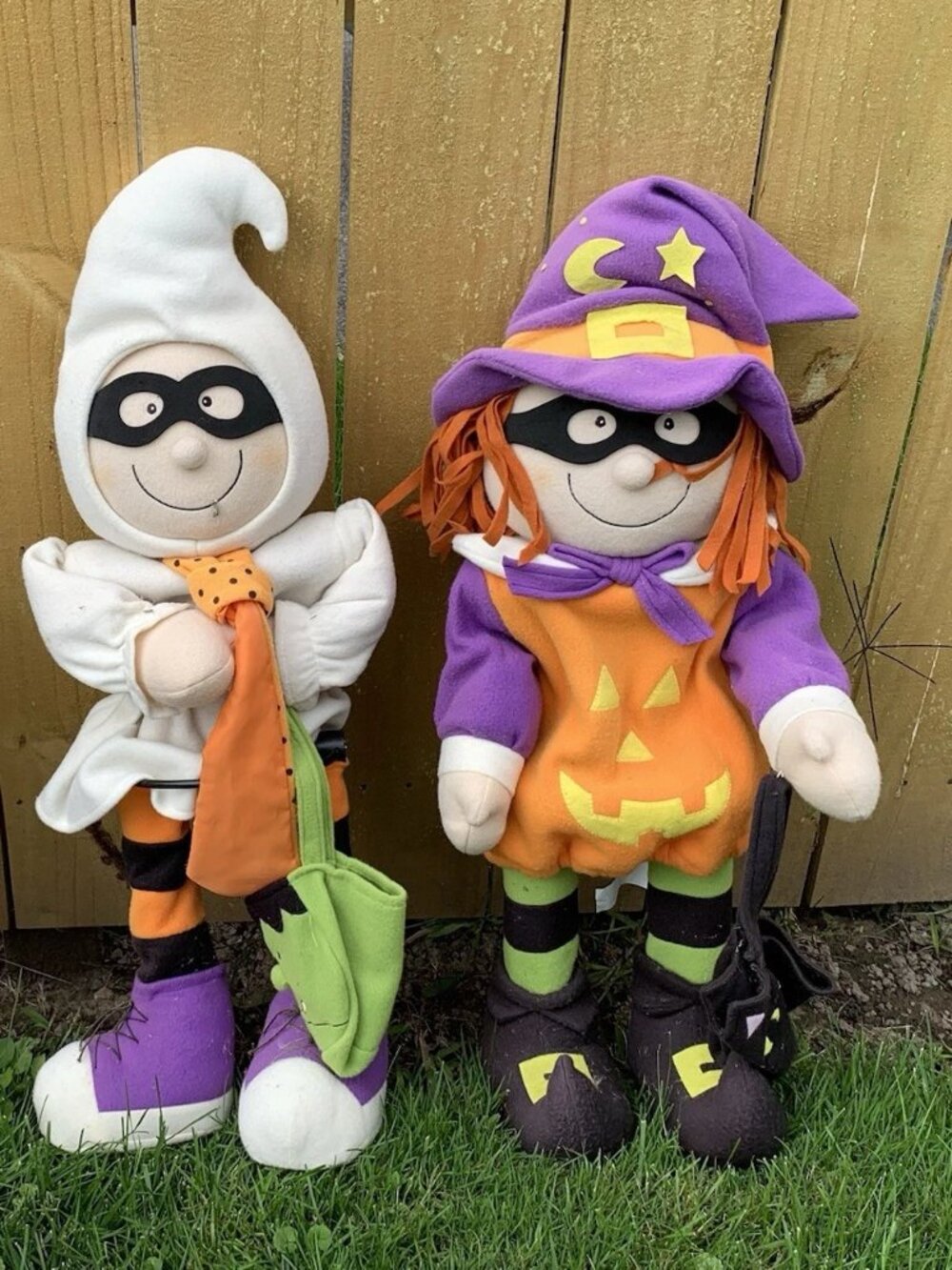 2 Prima Creations Halloween Trick or Treat Greeters 26” Decor Witch, Ghost